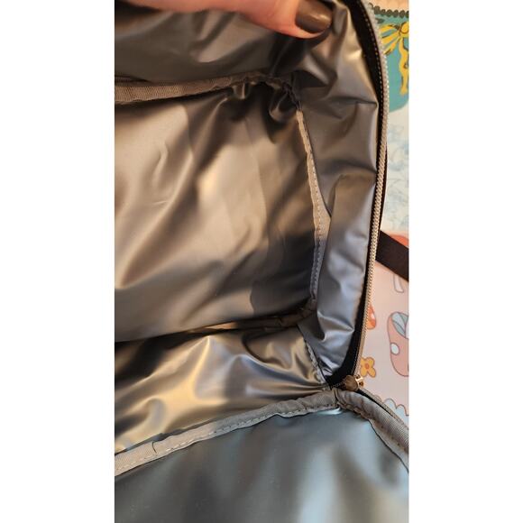 Betsey Johnson Paparazzi Lunch Tote Bag, Stylish Insulated Cooler, Chic & Fun - Picture 8 of 12